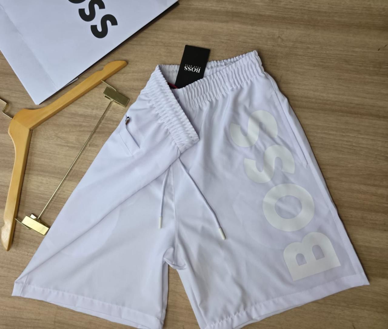 Bermuda Hugo Boss Branca M